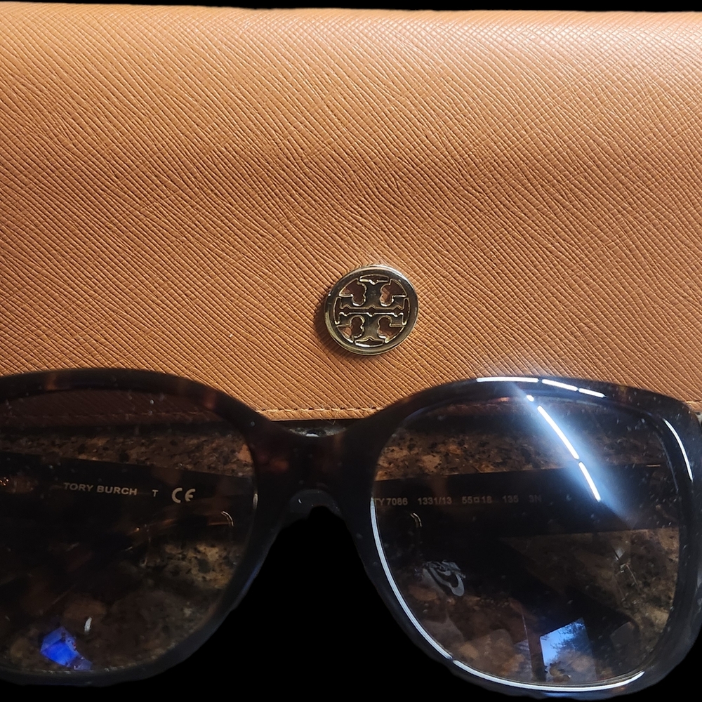 Tory Burch Tan Wallet and Sunglasses Set
